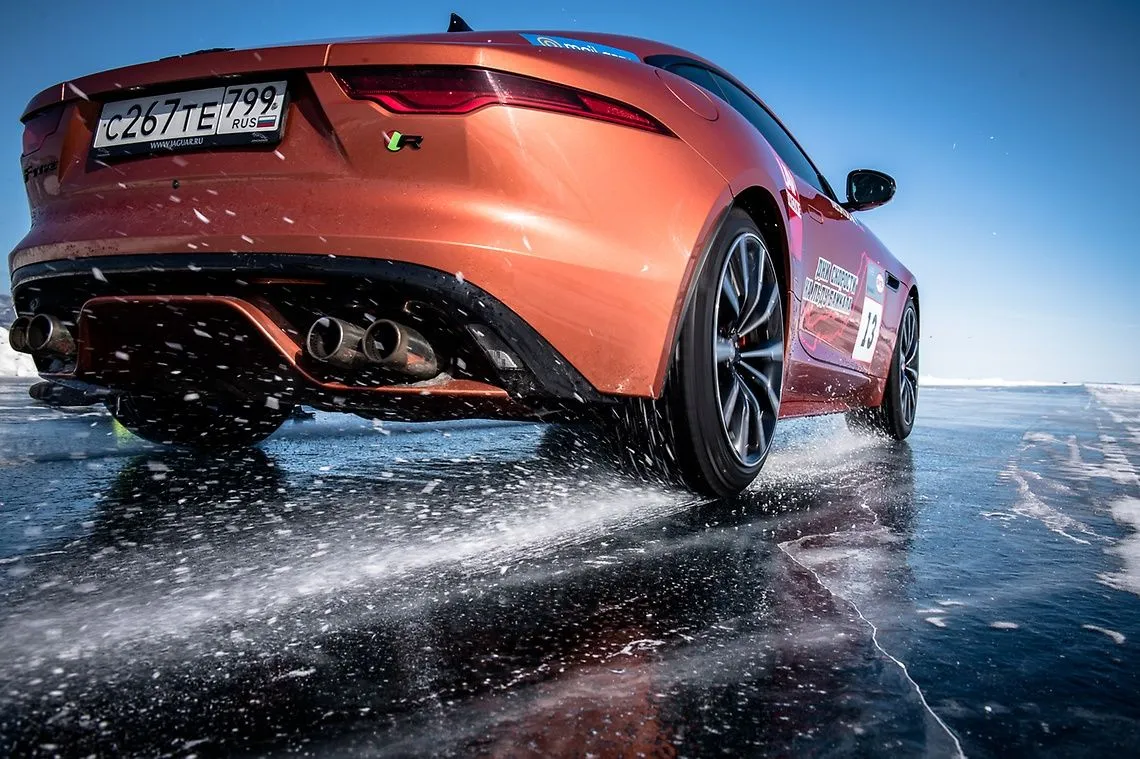 Continental на льду озера Байкал. 18 РЕКОРДОВ СКОРОСТИ НА ЛЬДУ БАЙКАЛА ОТ CONTINENTAL.