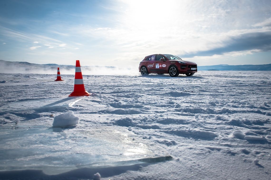Continental на льду озера Байкал. 18 РЕКОРДОВ СКОРОСТИ НА ЛЬДУ БАЙКАЛА ОТ CONTINENTAL.
